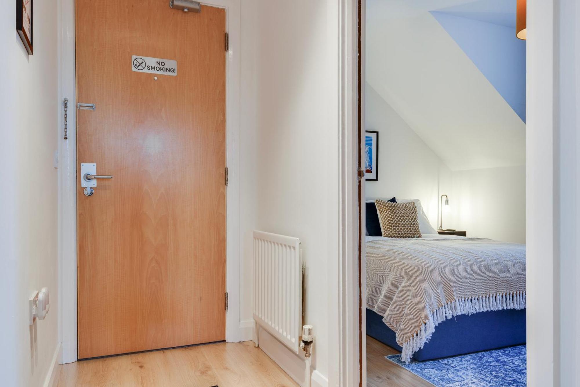 Cherryville Street Apartment Белфаст Экстерьер фото
