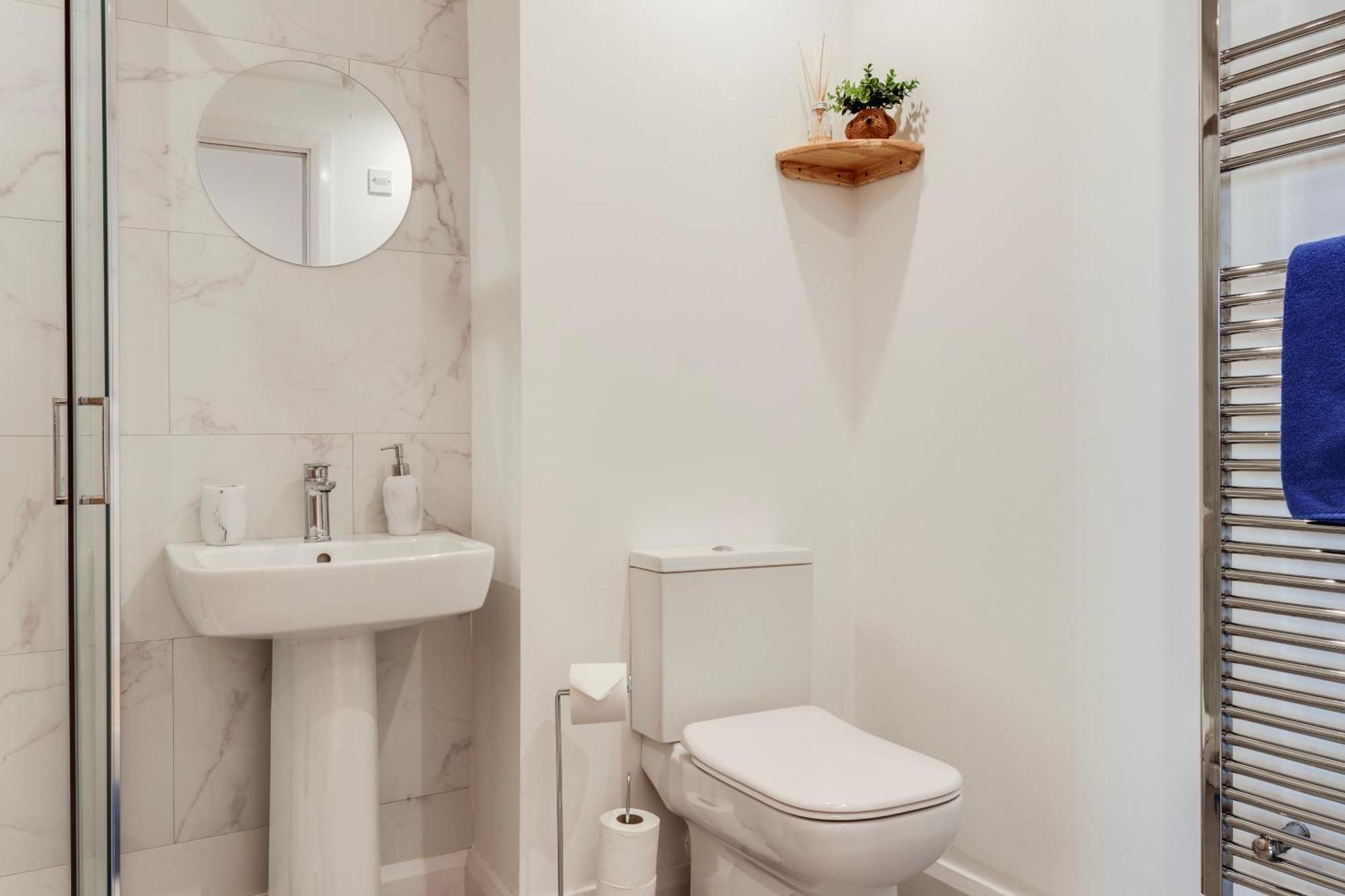 Cherryville Street Apartment Белфаст Экстерьер фото